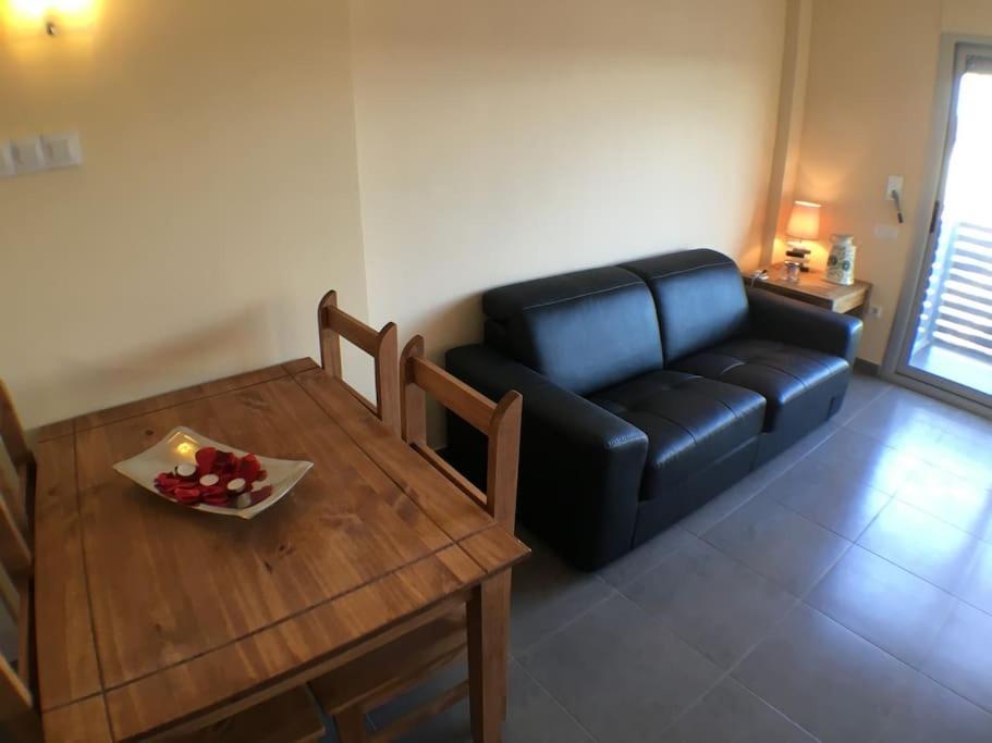 Bonito Apartamento En Avinyo Con Impresionantes Vistas Kültér fotó