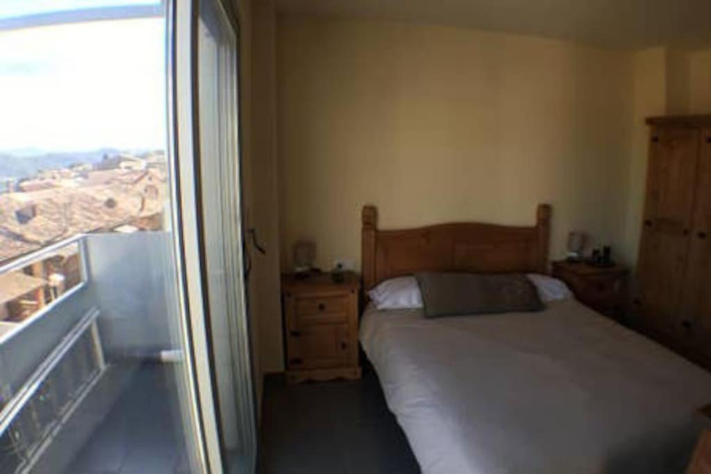 Bonito Apartamento En Avinyo Con Impresionantes Vistas Kültér fotó