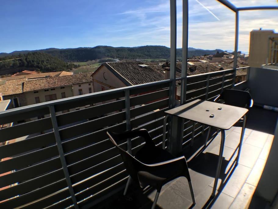 Bonito Apartamento En Avinyo Con Impresionantes Vistas Kültér fotó